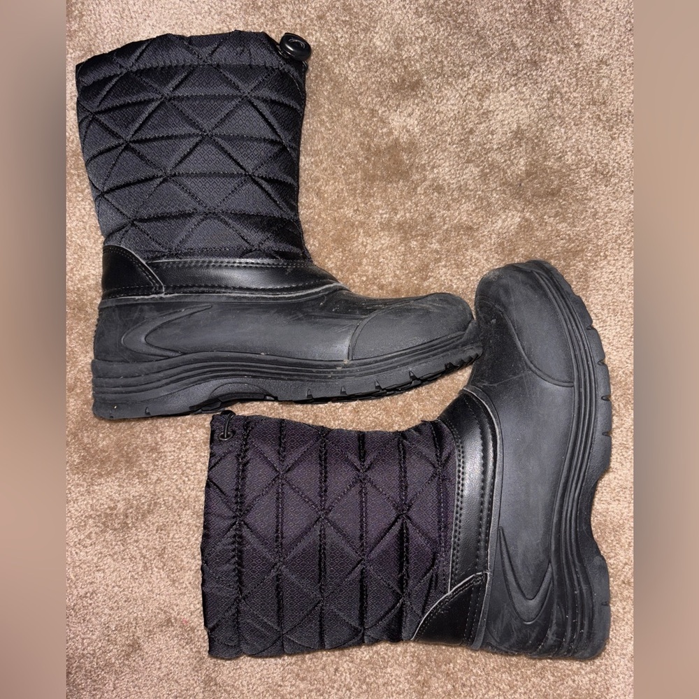 ⭐️Time and Tru Winter Boots SZ 7⭐️